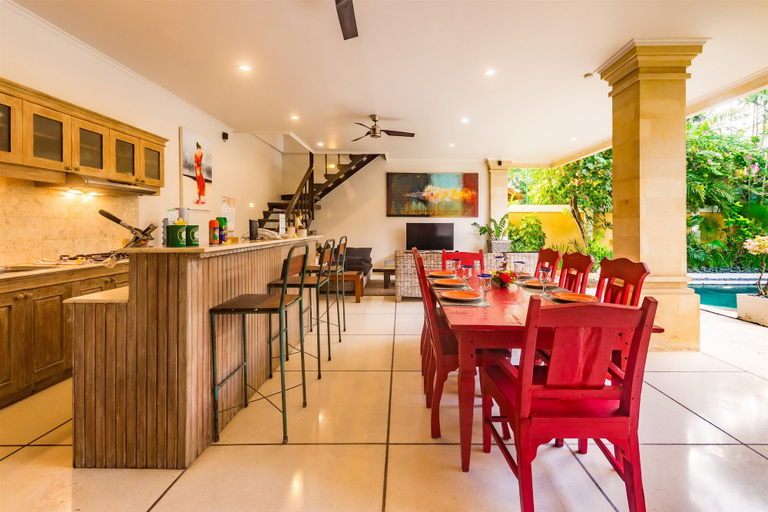 Food & Drinks, Villa Nakula, Badung
