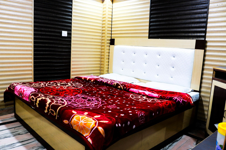 Bedroom 5, Hotel Suntejpaza, Nainital