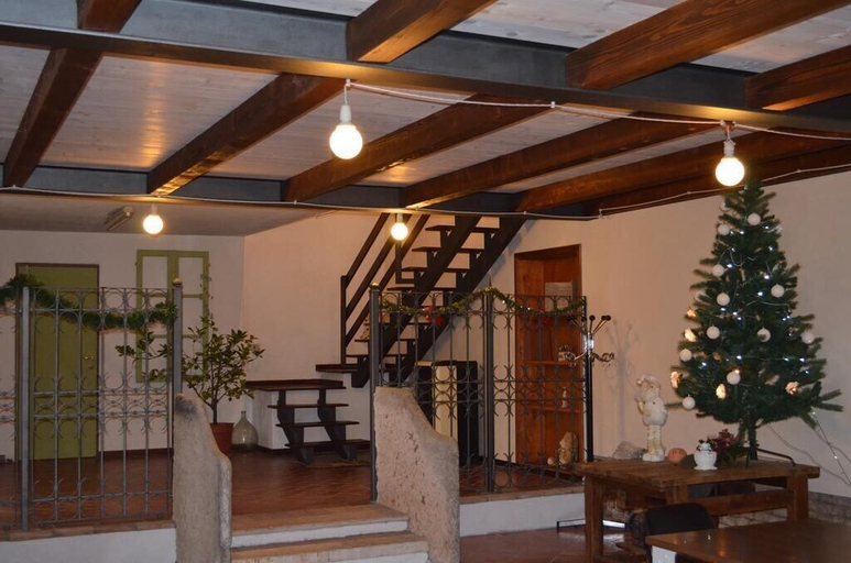 Others 5, Agriturismo Cipolli e Podò Corte Carlini, Mantua