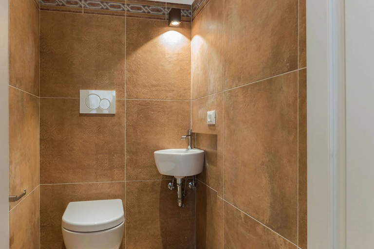 Bathroom 2, Ca' Dandolo, Venezia