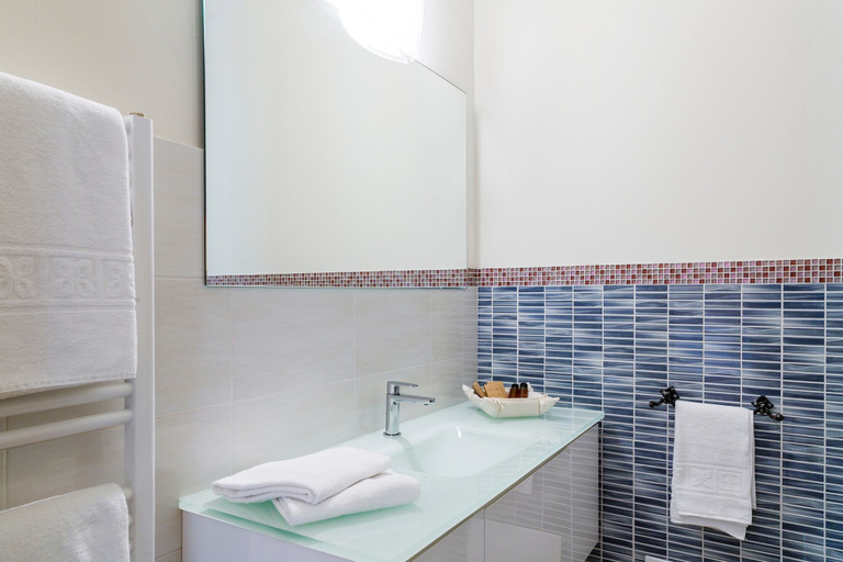 Bathroom 4, Hotel Aldiola Country Resort, Olbia-Tempio