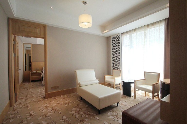 Bedroom 3, Shanghai Waigaoqiao Free Trade Zone Vienna Hotel, Shanghai