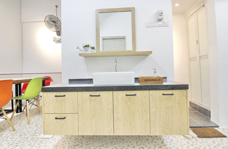 Bathroom 3, H2H At Mind 9, Kinta