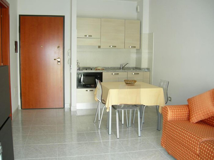 Others 5, Residence Monte Grappa, Cagliari