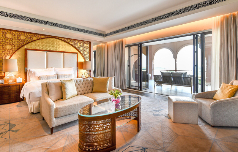 Bedroom 3, Royal Saray Resort, Manama