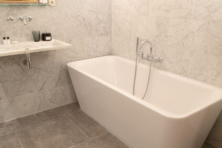 Bathroom 5, Maison Haas Hustinx & Spa, Maastricht