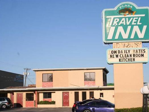 Others 3, Plaza Travel Inn, Hendry