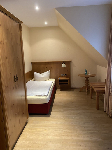 Bedroom 2, Landhaus Massener Heide, Unna