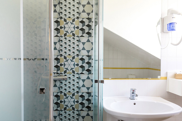 Bathroom 4, Hotel Nova Sintra - Adults Only, Sintra