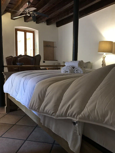 Bedroom 3, Casa al Teatro, Verona