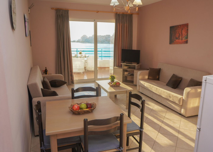 Others 4, Serxhio Apartments, Sarandës