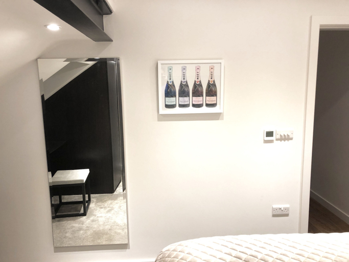 Bedroom 2, Millstream Mews, Derbyshire