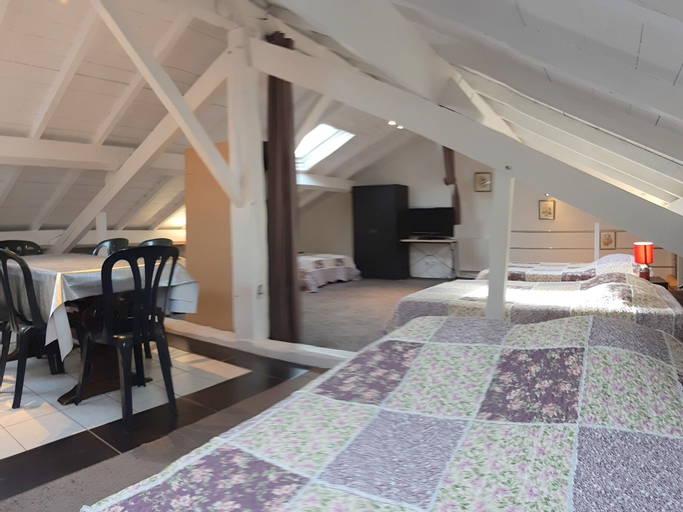 Bedroom 6