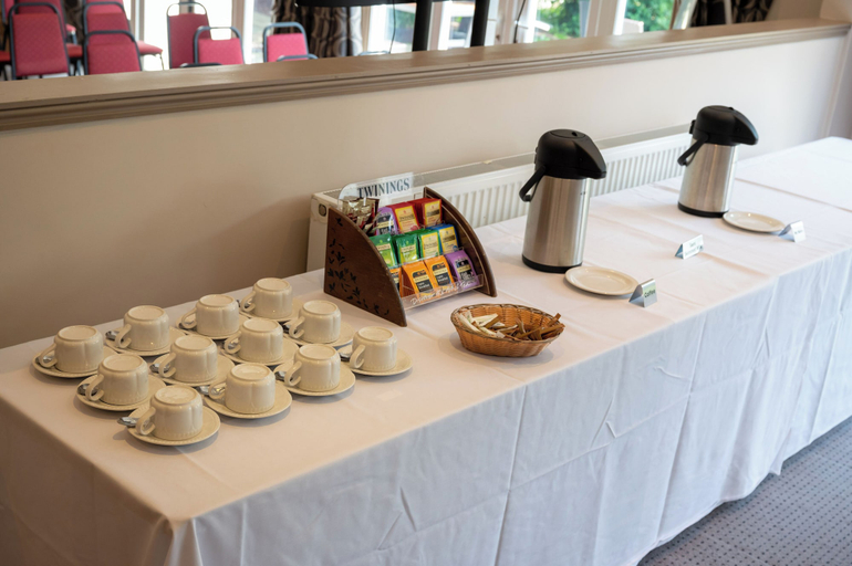 Food & Drinks 5, The Cedars Inn by Greene King Inns, Devon
