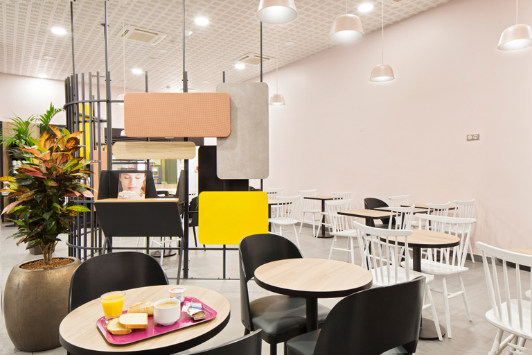 Food & Drinks 5, B&B HOTEL Lyon Centre Perrache, Rhône