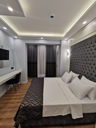 Bedroom 3, LUXX GARDEN HOTEL, Fatih