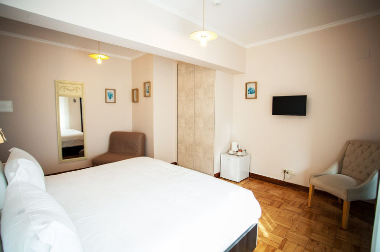 Bedroom 5, Senhor Gigi, Faro
