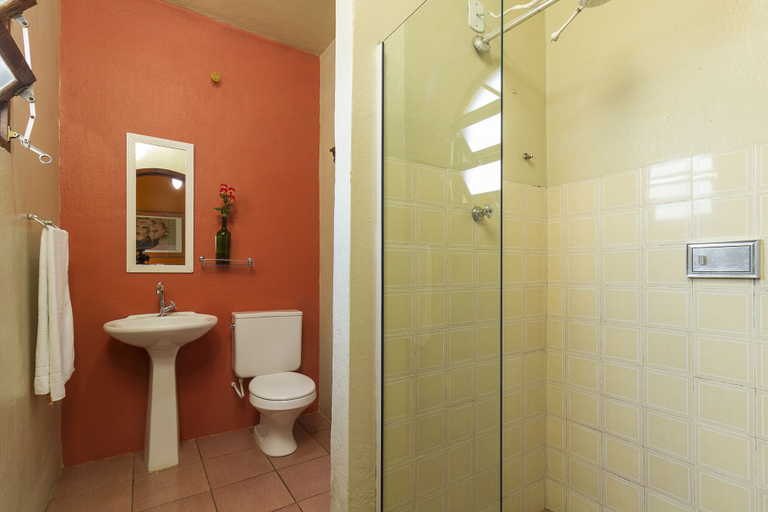 Bathroom 5, Pousada Recanto da Ladeira, Parati