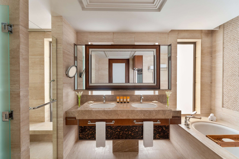 Bathroom 7