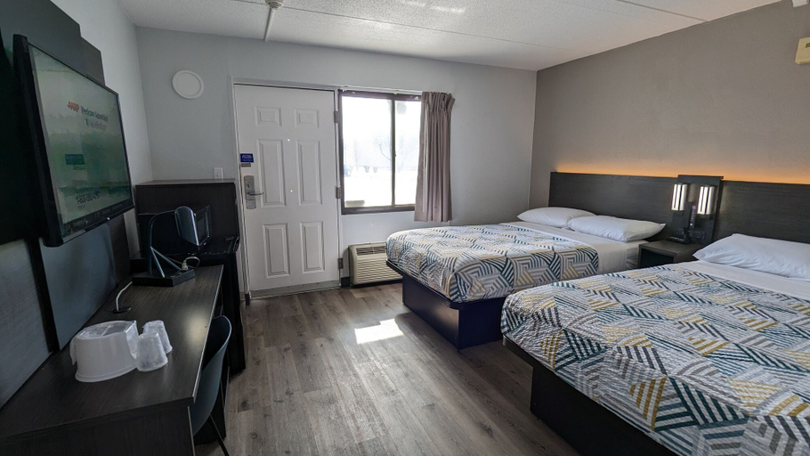 Bedroom 3, Motel 6 Leominster, Ma GA, Worcester