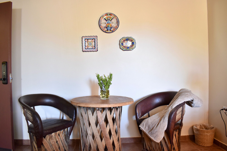 Dining Room 16