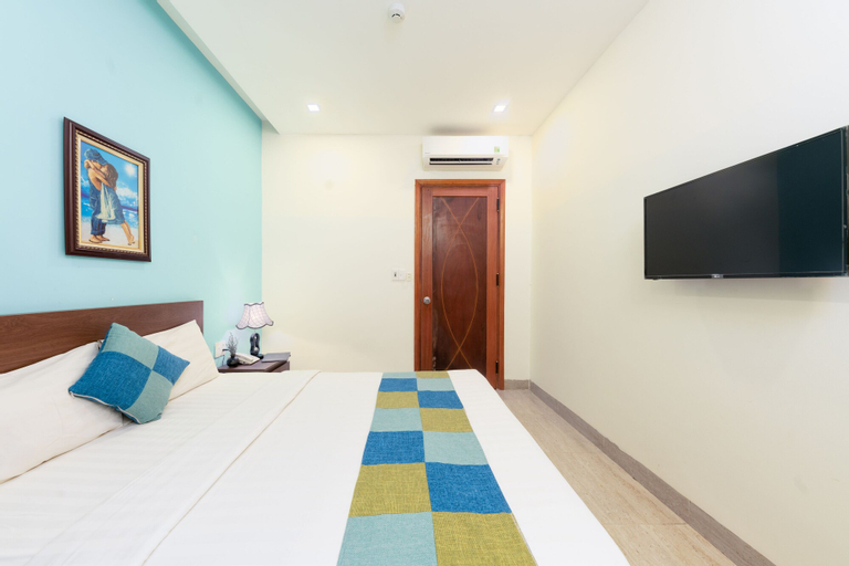 Bedroom 13