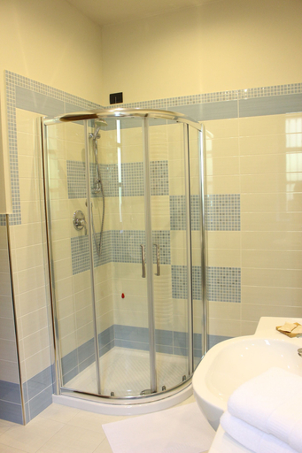 Bathroom 5, Dimora Cortese, Asti