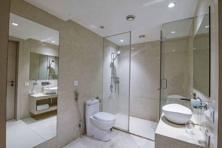 Bathroom 4, The Emerald Park, Nashik