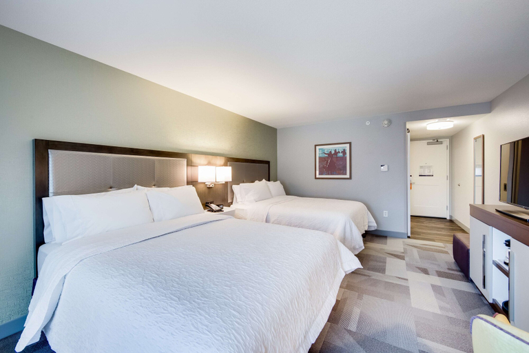 Bedroom 3, Hampton Inn & Suites Fort Worth Downtown, Fort Worth
