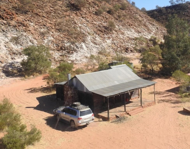 Exterior & Views 2, Ooraminna Station Homestead, Sandover