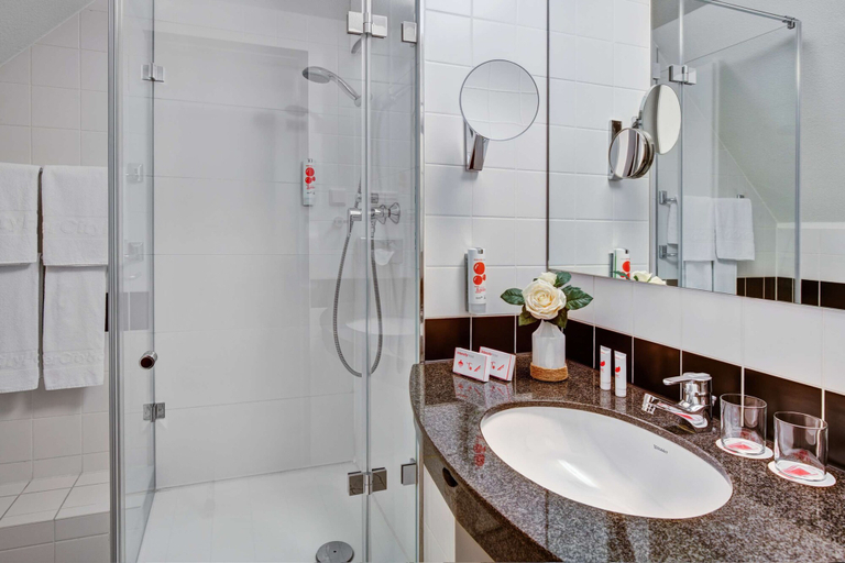 Bathroom 4, IntercityHotel Celle, Celle