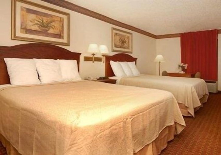 Bedroom 3, Quality Inn & Suites Clinton - Jackson West, Hinds