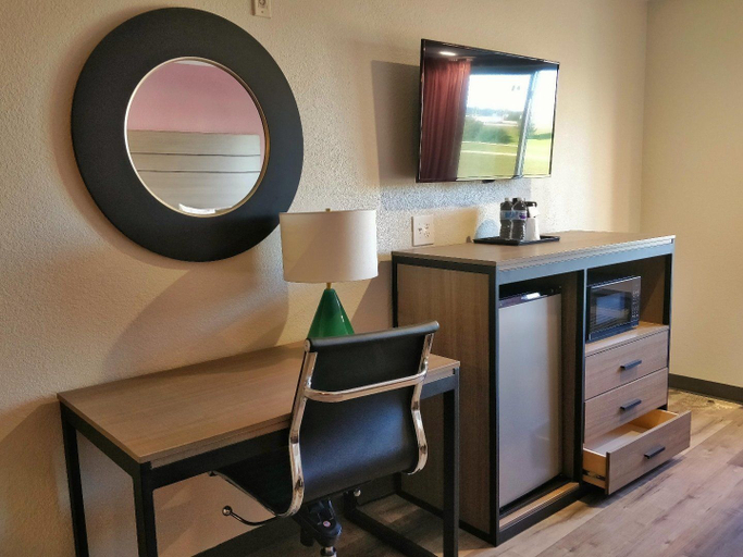 Others 5, Arya Inn & Suites, Irving