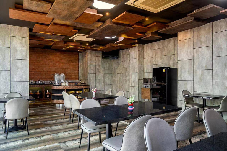 Food & Drinks 4, The NG Hotel by ZUZU, Pattaya