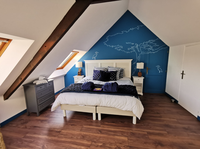Bedroom 3, Domaine de Kérizel, Morbihan