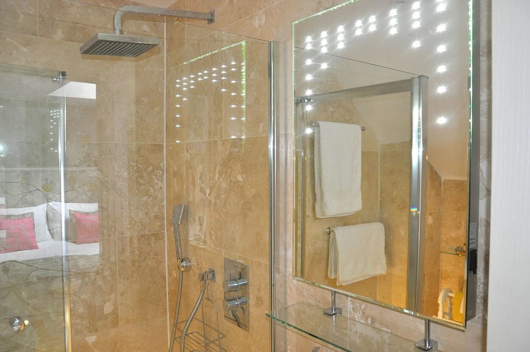 Bathroom 3, Bove Town House, Somerset
