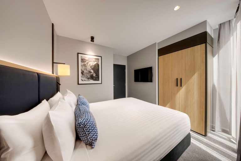 Bedroom 15