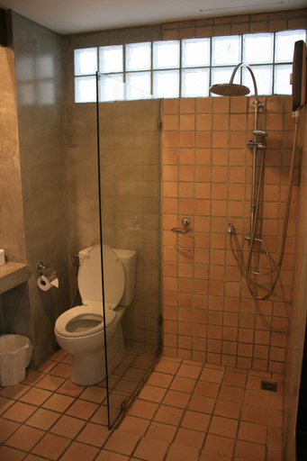 Bathroom 4, Baan Ing Ping, Muang Chiang Mai