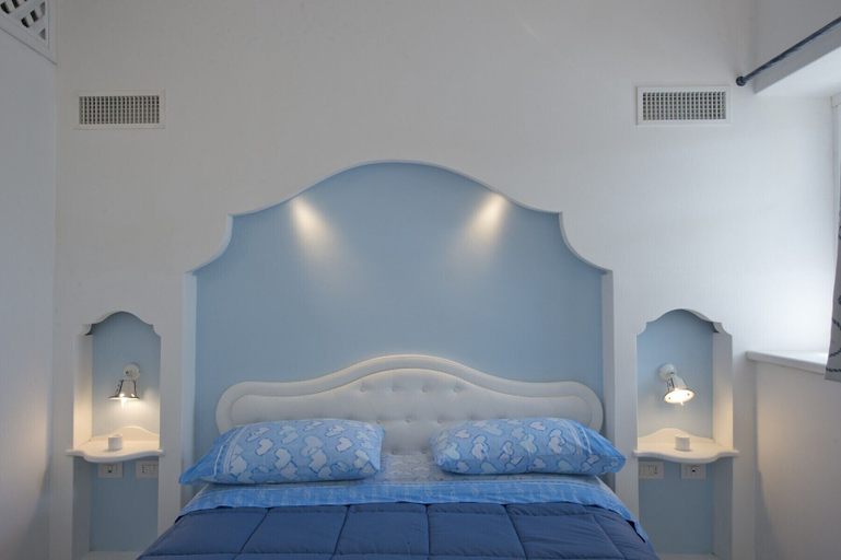 Bedroom 5, Villa Asciola, Salerno