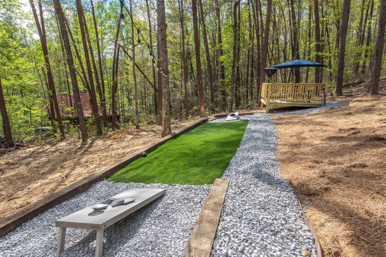 Others 5, Smokies Modern Escape, Sevier