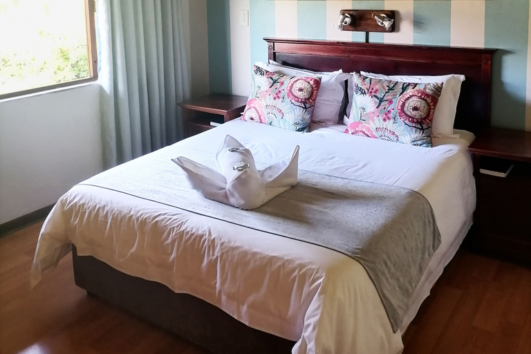Bedroom 3, Crystal Springs Mountain Lodge, Ehlanzeni