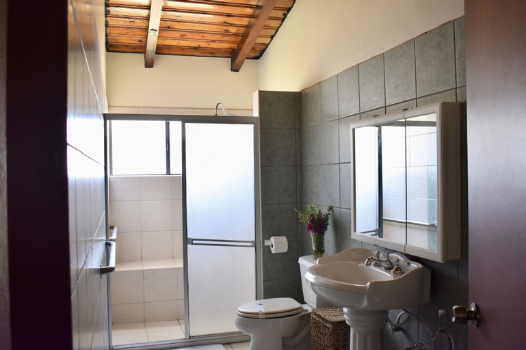 Bathroom 3