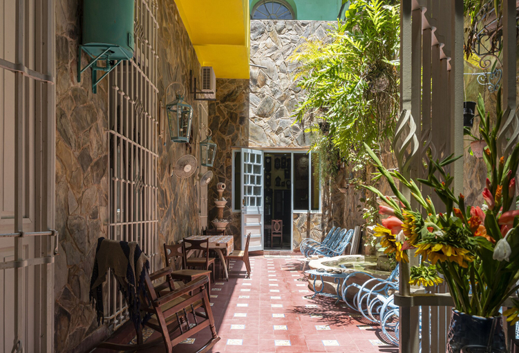 Courtyard view 2, Apartamento Yary, Centro Habana