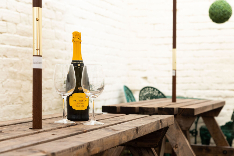 Food & Drinks, 6 Bedroom City Centre Townhouse, Kent