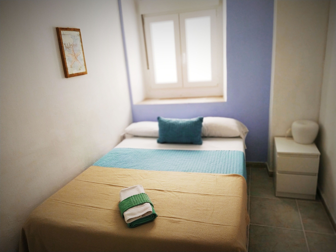 Bedroom 4, Spanish Galleon Lodge, Cádiz