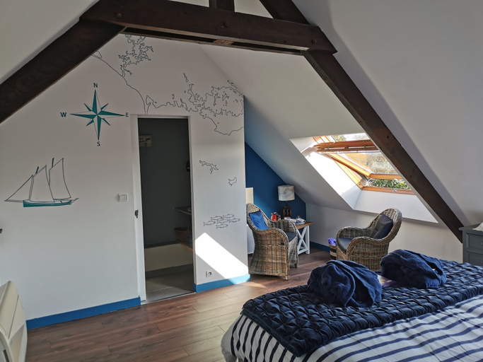Bedroom 4, Domaine de Kérizel, Morbihan