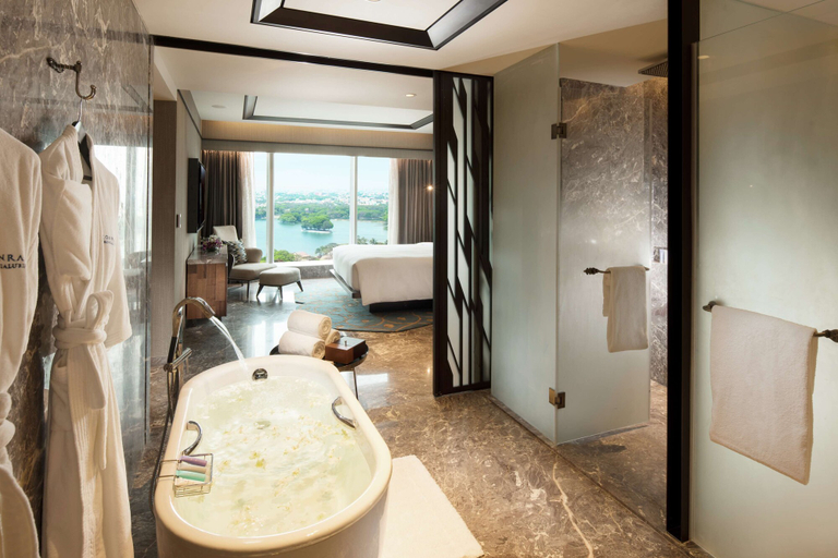 Bathroom 5, Conrad Bengaluru, Bangalore