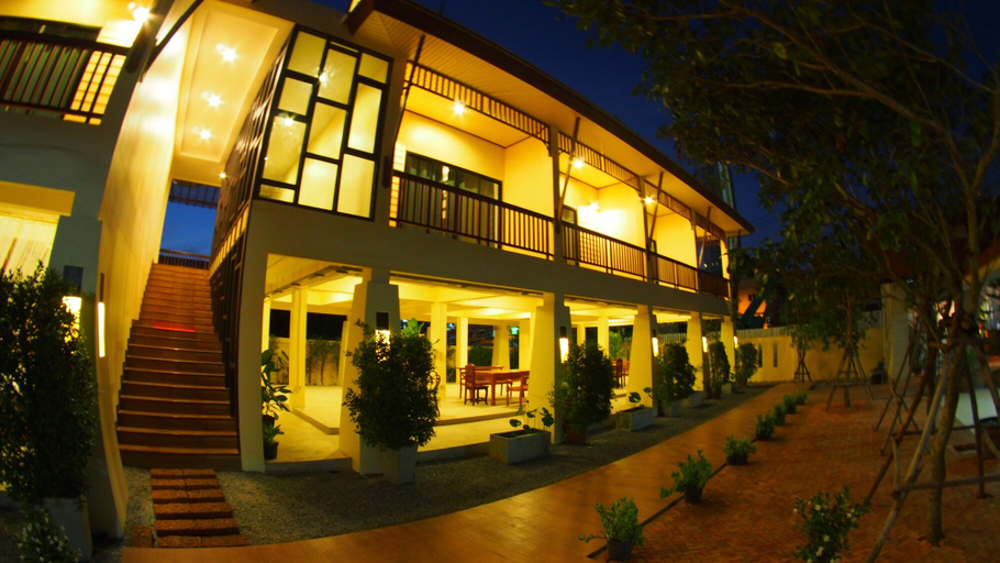 Exterior & Views 3, Lotusland Resort, Pattaya