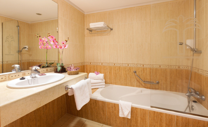 Bathroom 5, GF Noelia, Santa Cruz de Tenerife