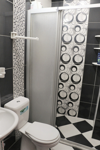 Bathroom 5, Durak Hotel, Bodrum